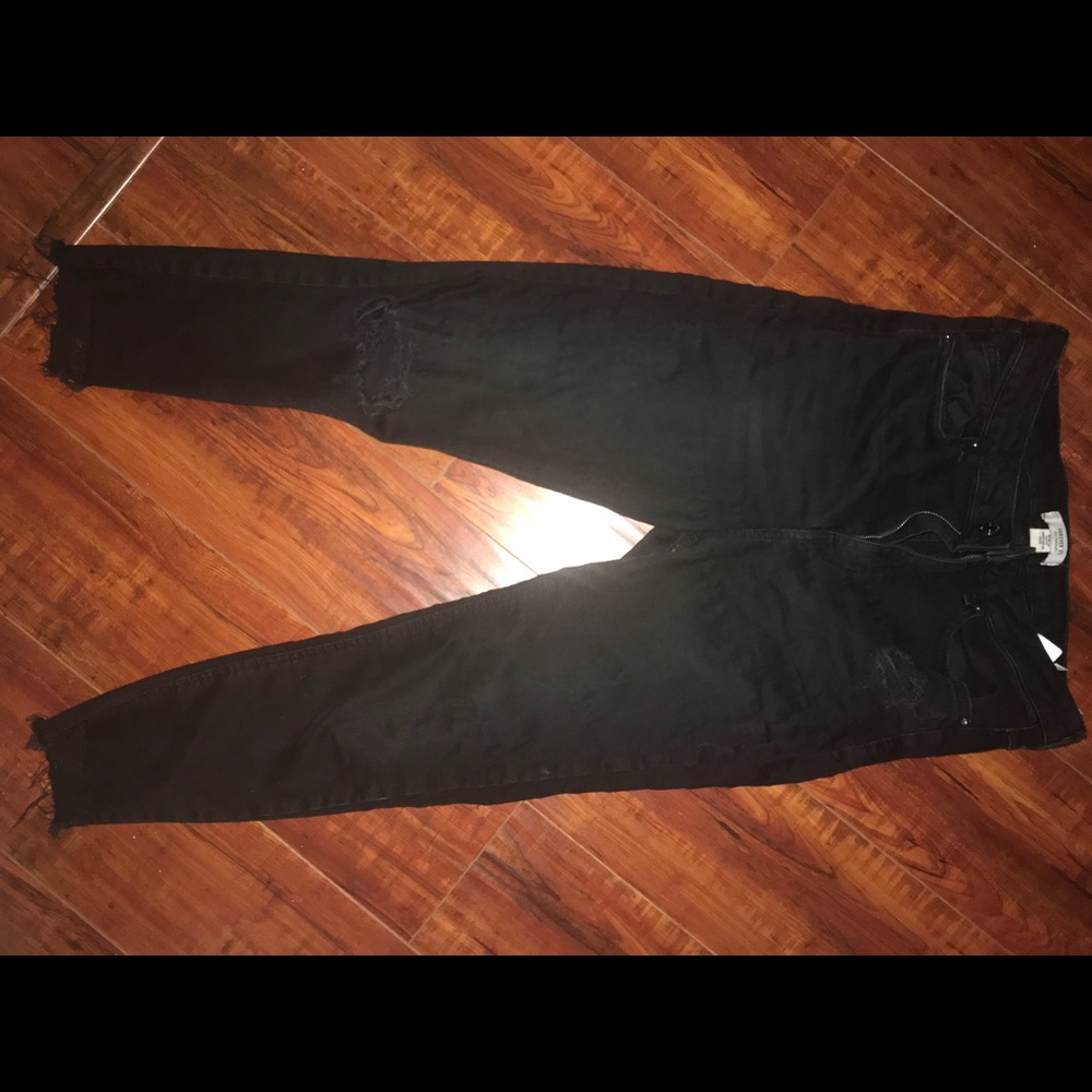 Black Denim Distressed Jeans Size 28